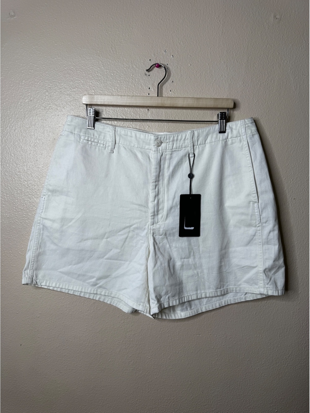 rag & bone Sofie Shorts Women’s 32 Ivory 100% Cotton Chino Relaxed Fit NWT